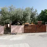 Mirtagru Ena * Budoni